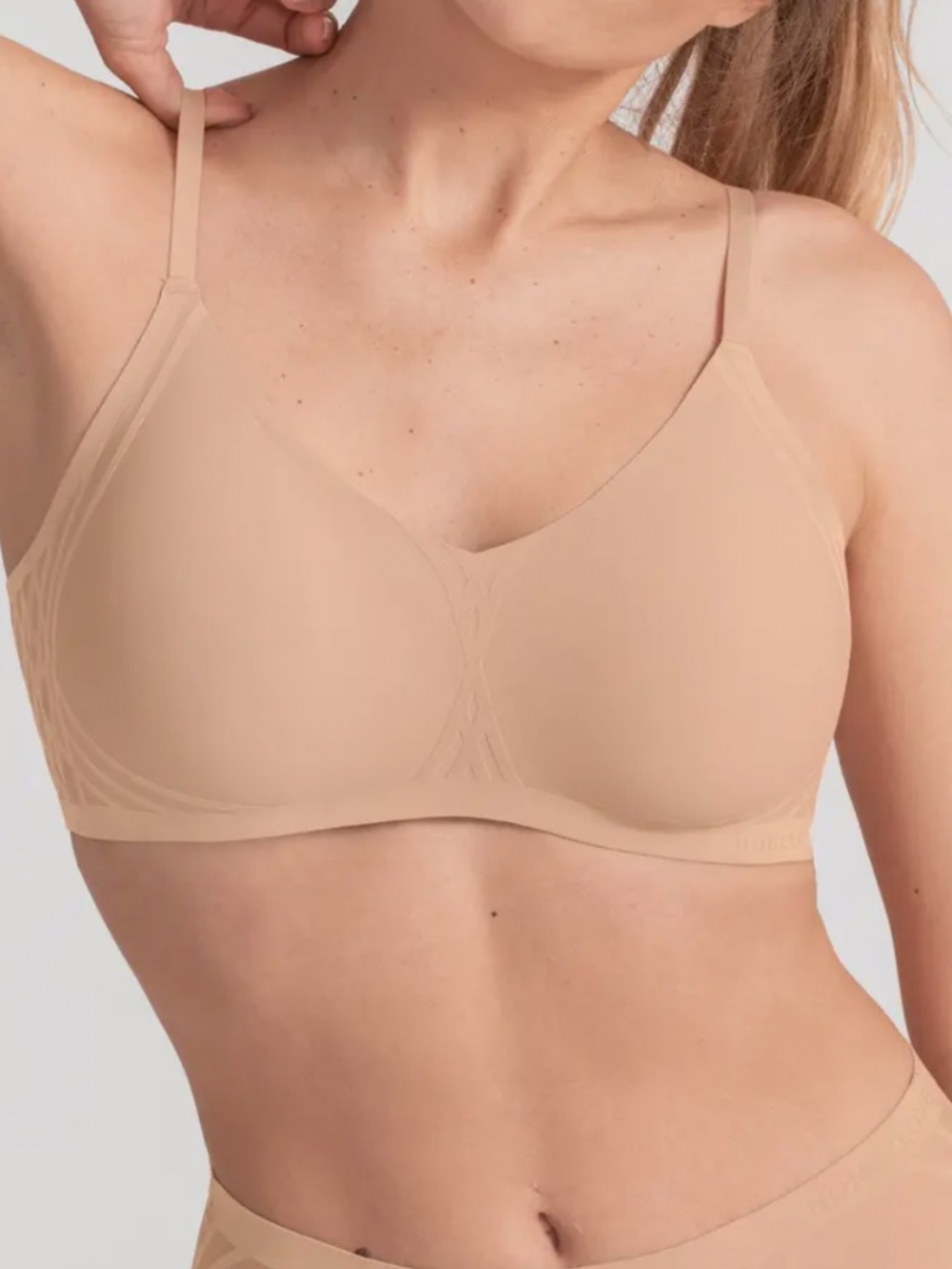 Honeylove Silhouette Bra In Nude Sand 2X+ = Fits Sizes: 42E, 42F, 42G